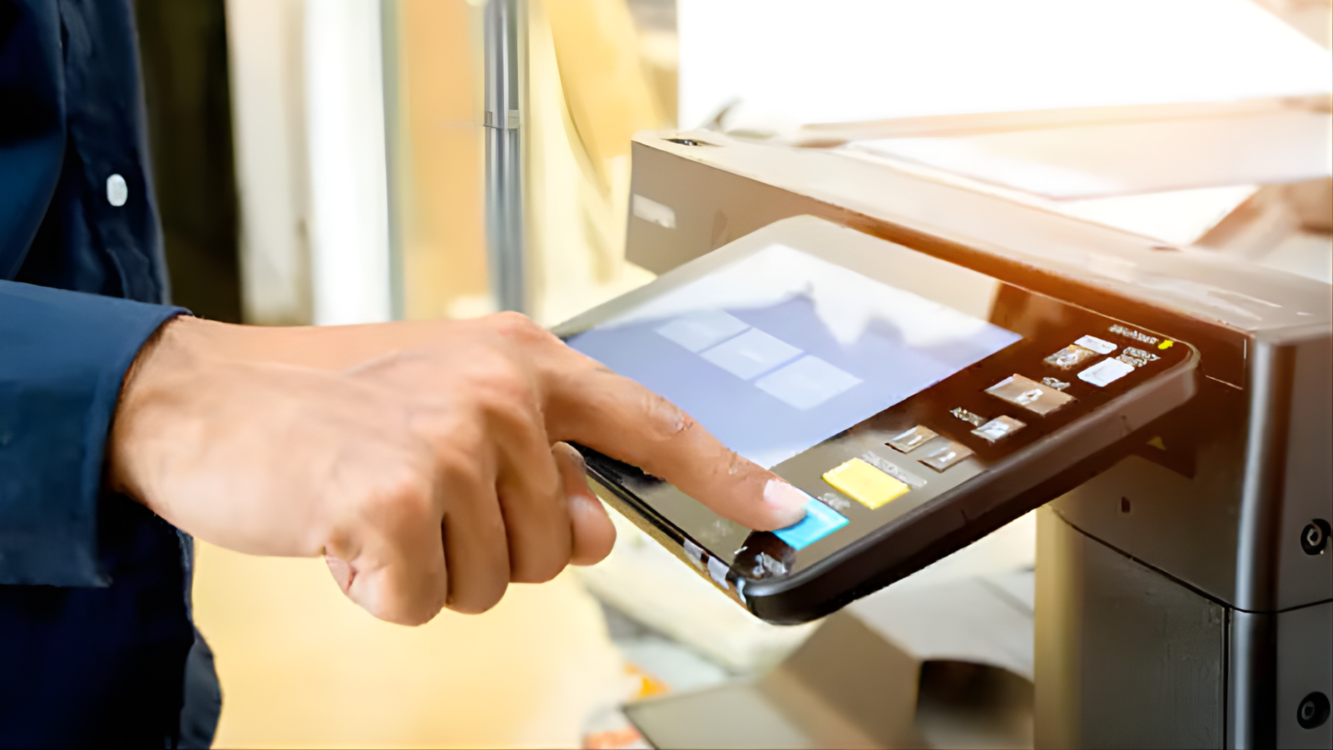 Hand pressing the green 