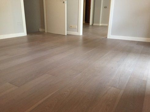 pavimento in legno moderno