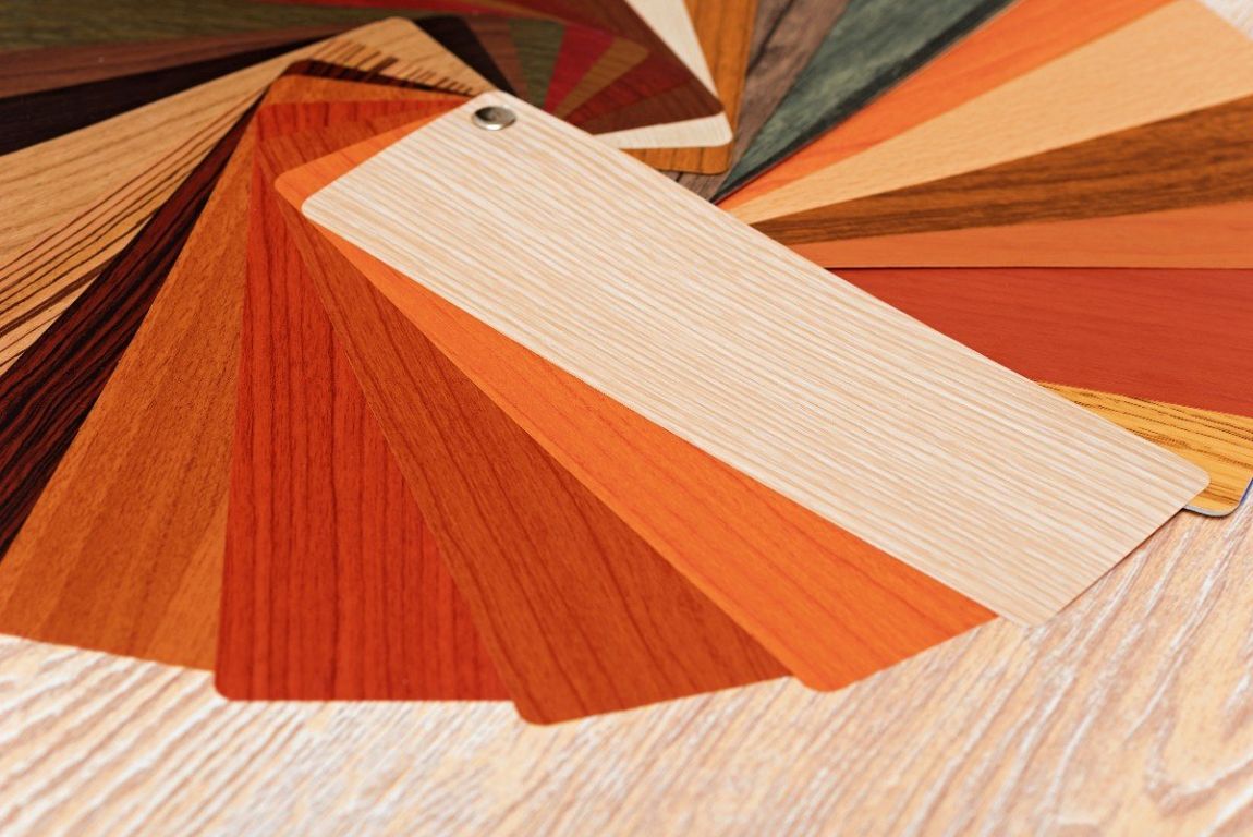 campionatura di colori di parquet in legno