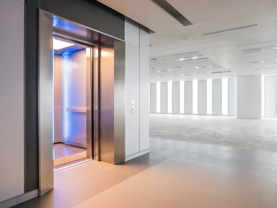 ascensore con illuminazione interna