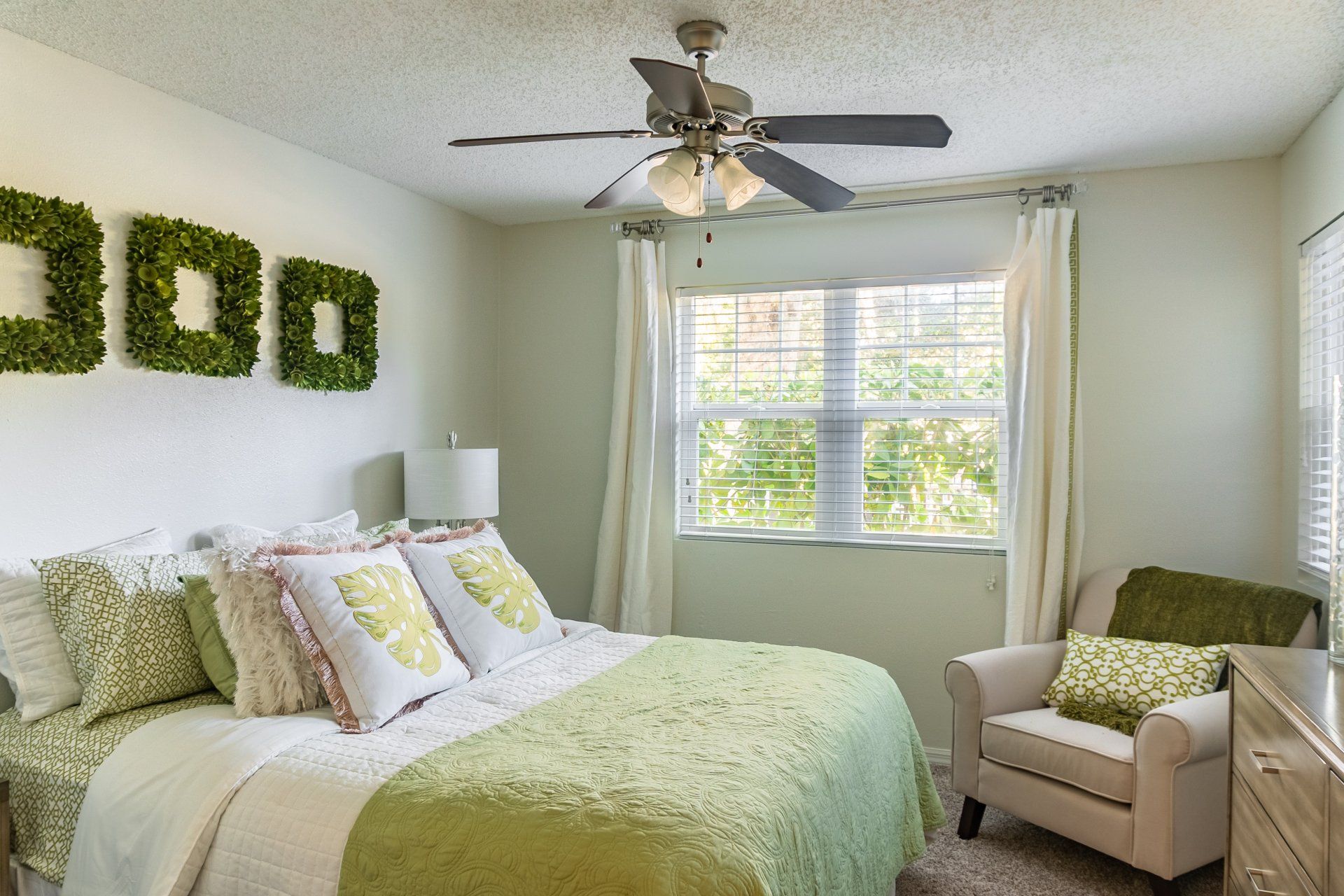 Apartments in South Sarasota FL 1, 2, and 3Bedrooms Reserve at