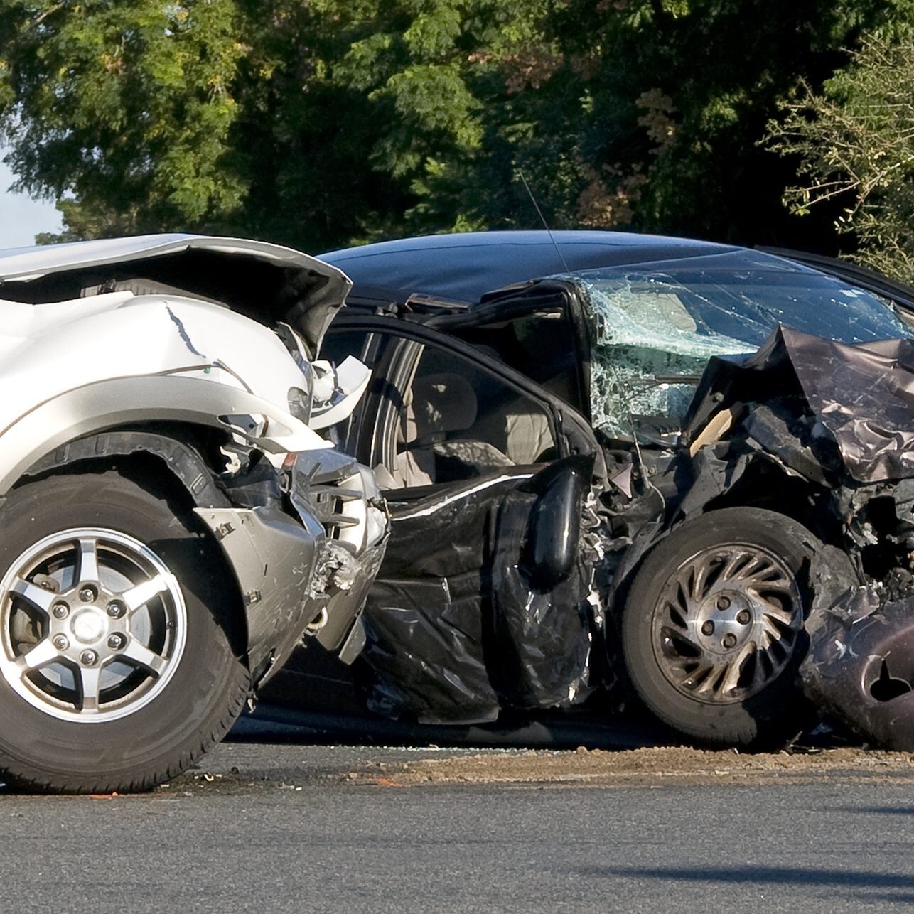 Two sedans collided in car accident on I-35