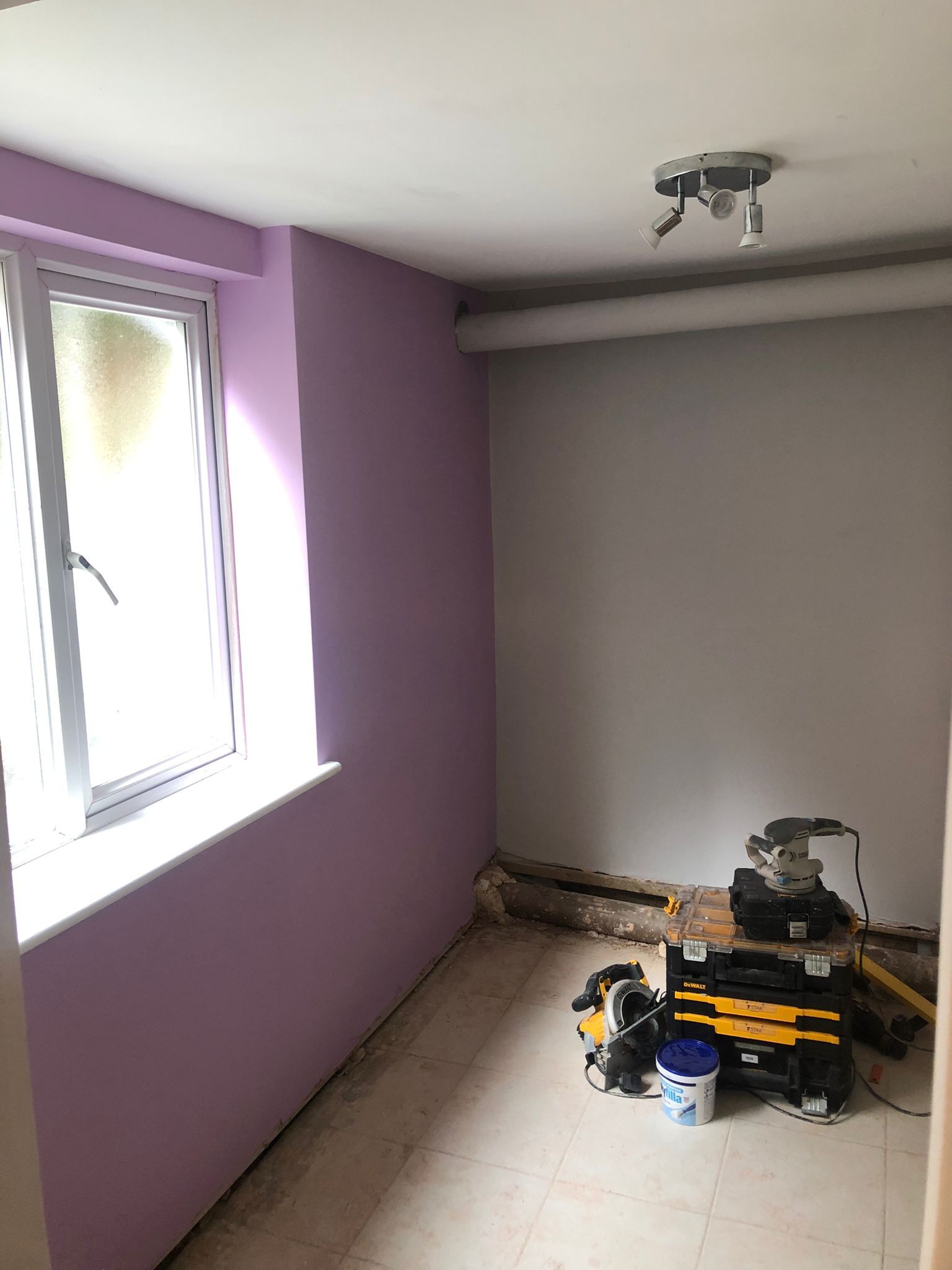 Elite Edge Painters and Decorators Manchester - window wall painted lilac