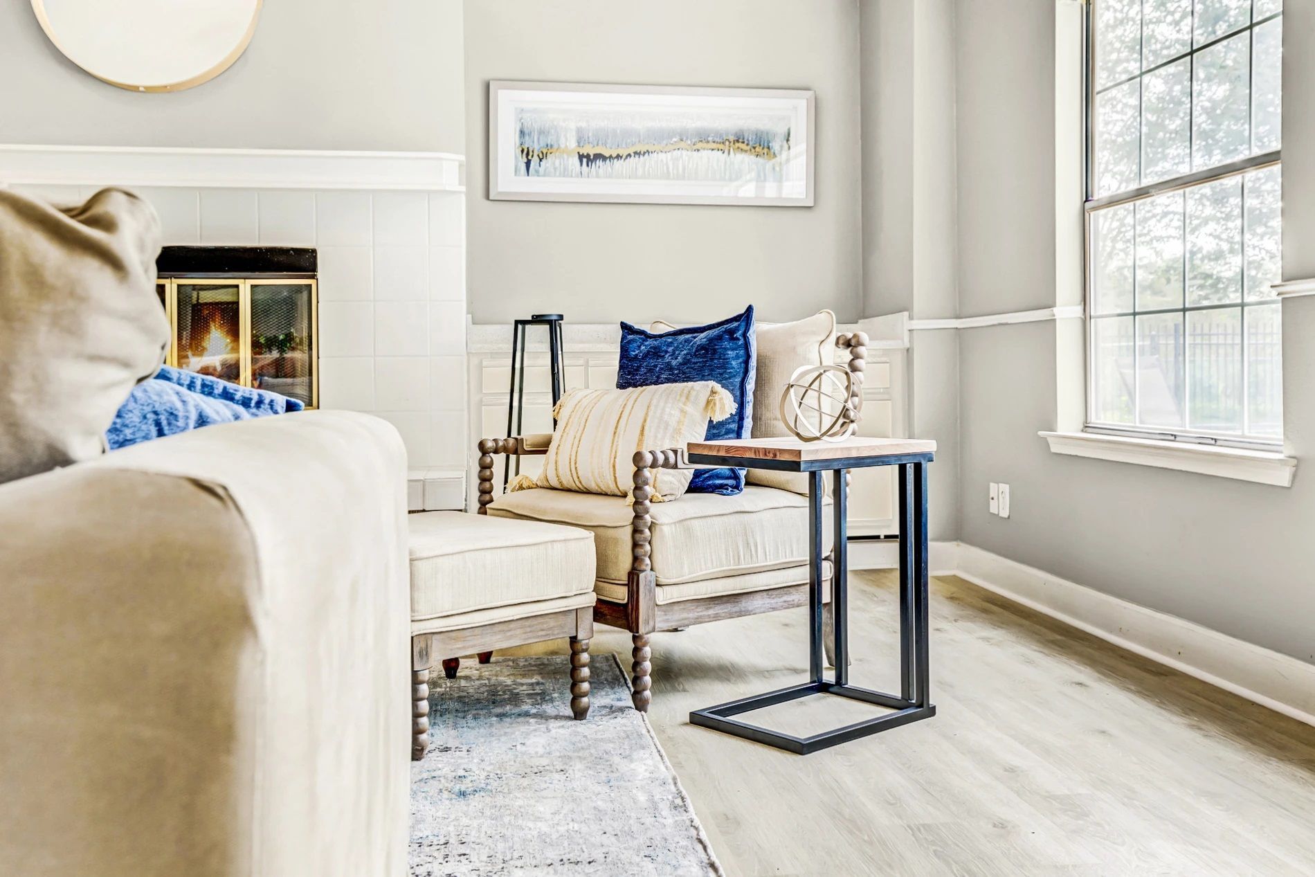 Clubhouse seating at The Greens at Old St. Augustine in Tallahassee, FL.