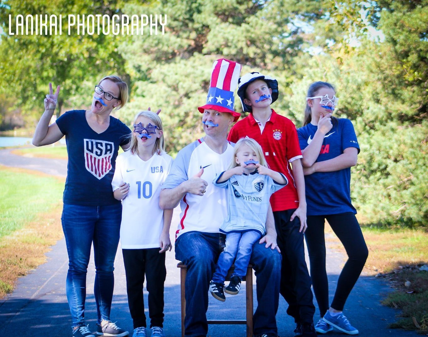 Wacky Family Picture