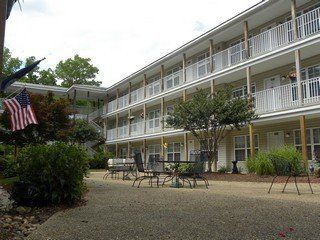 The Commons at Greenwood Courtyard
