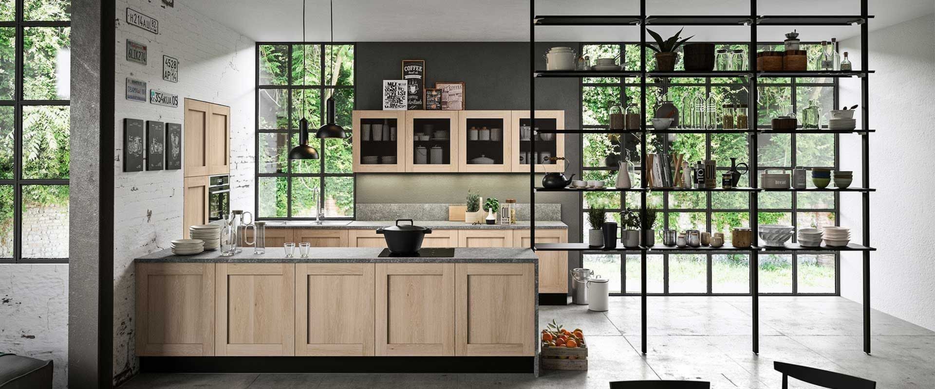 Una cucina con mobili in legno, una stufa, un lavandino e uno scaffale.