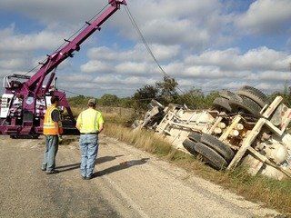Tractor-trailer towing after an accident in Big Lake, TX