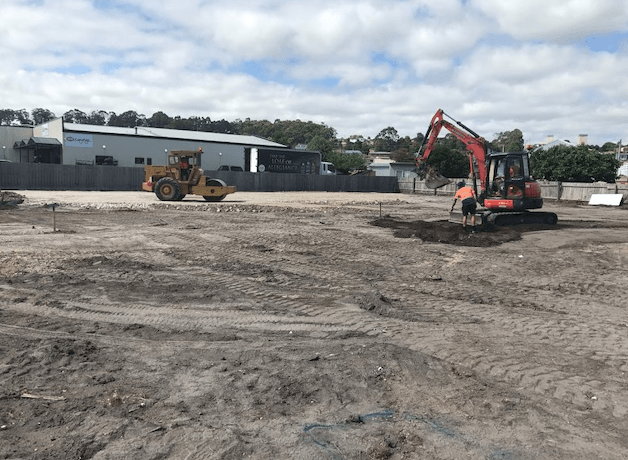 deep ground Excavating