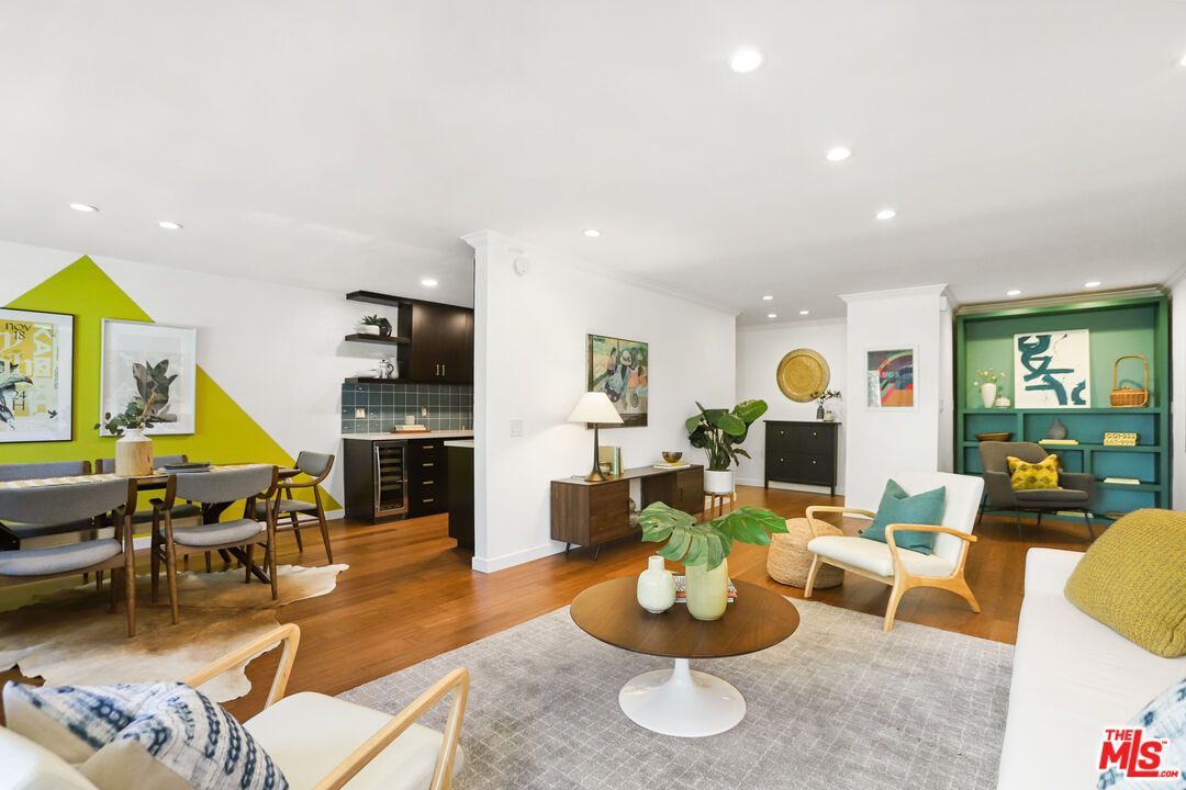 1121 N Olive Drive #113, West Hollywood, CA, 90069