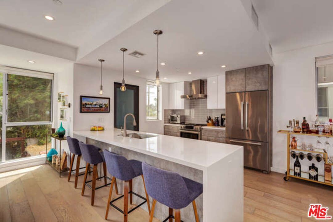 7194 Formosa Fusion Court, Los Angeles, CA, 90046