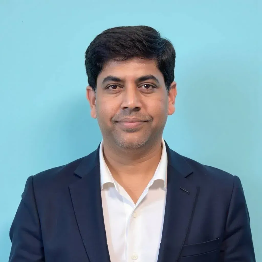 Krishna Venigandla Headshot