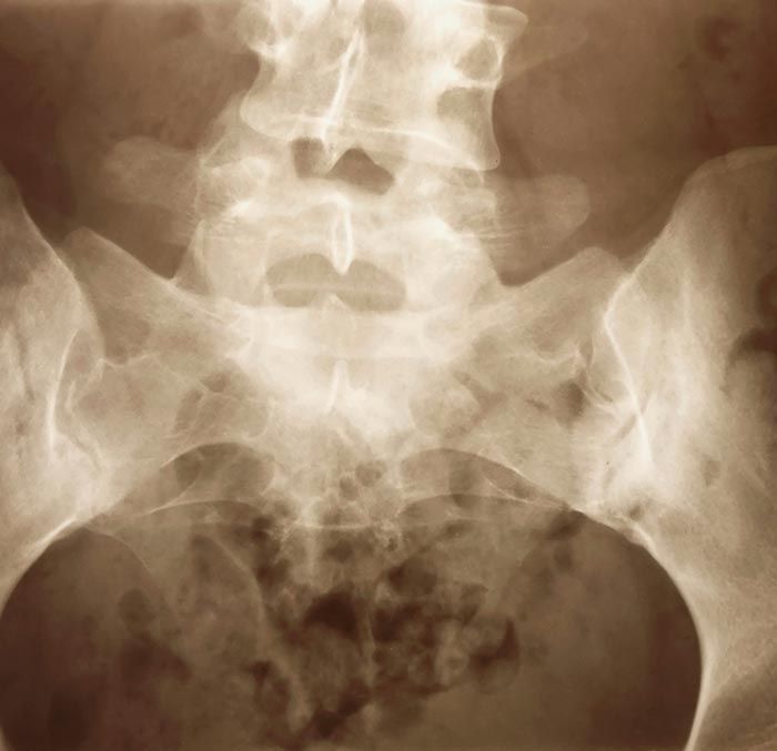 DR. JUAN HAMSHO POSADA.