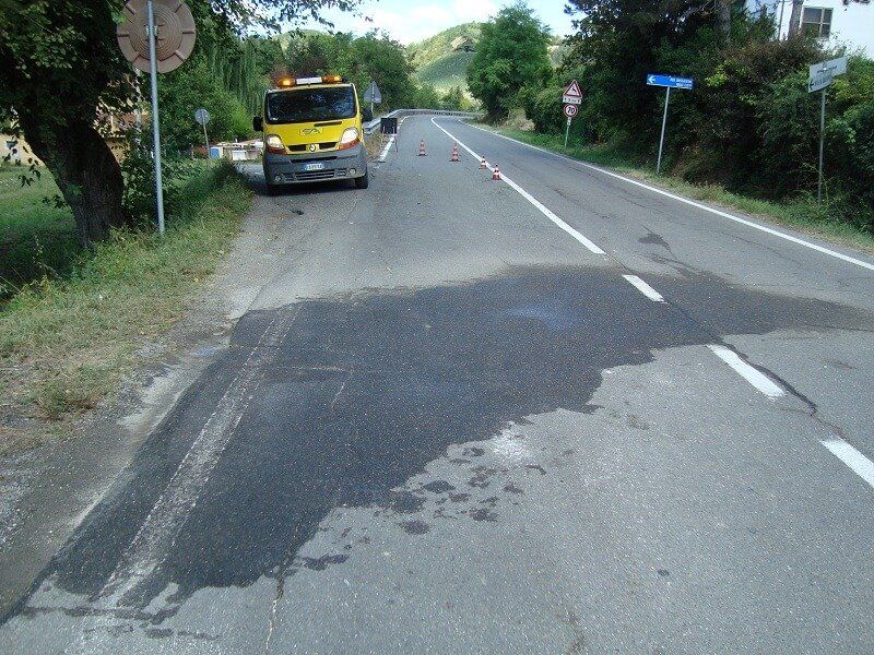 furgone di intervento pulizia strada dopo sinistro