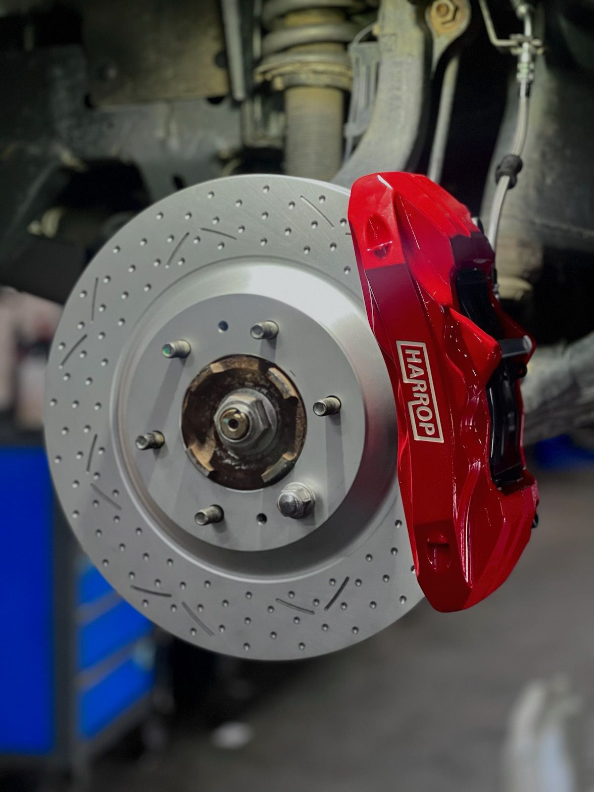 A Close Up Of A Brake Disc On A Car — Dynolink In Garbutt, QLD