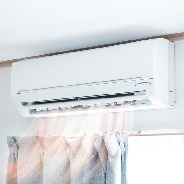 Air Conditioner Blowing Warm Air — Jonesborough, TN — Newman Air