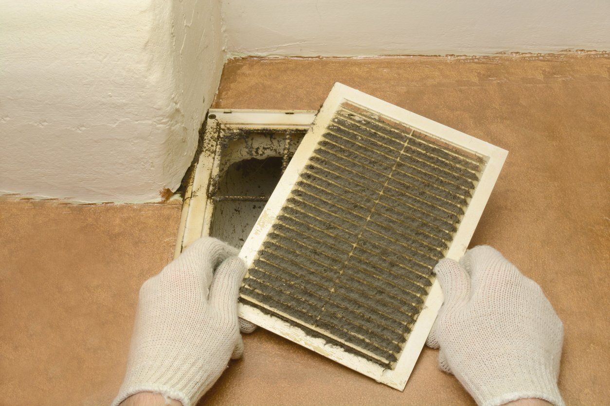 AIR DUCT CLEANING