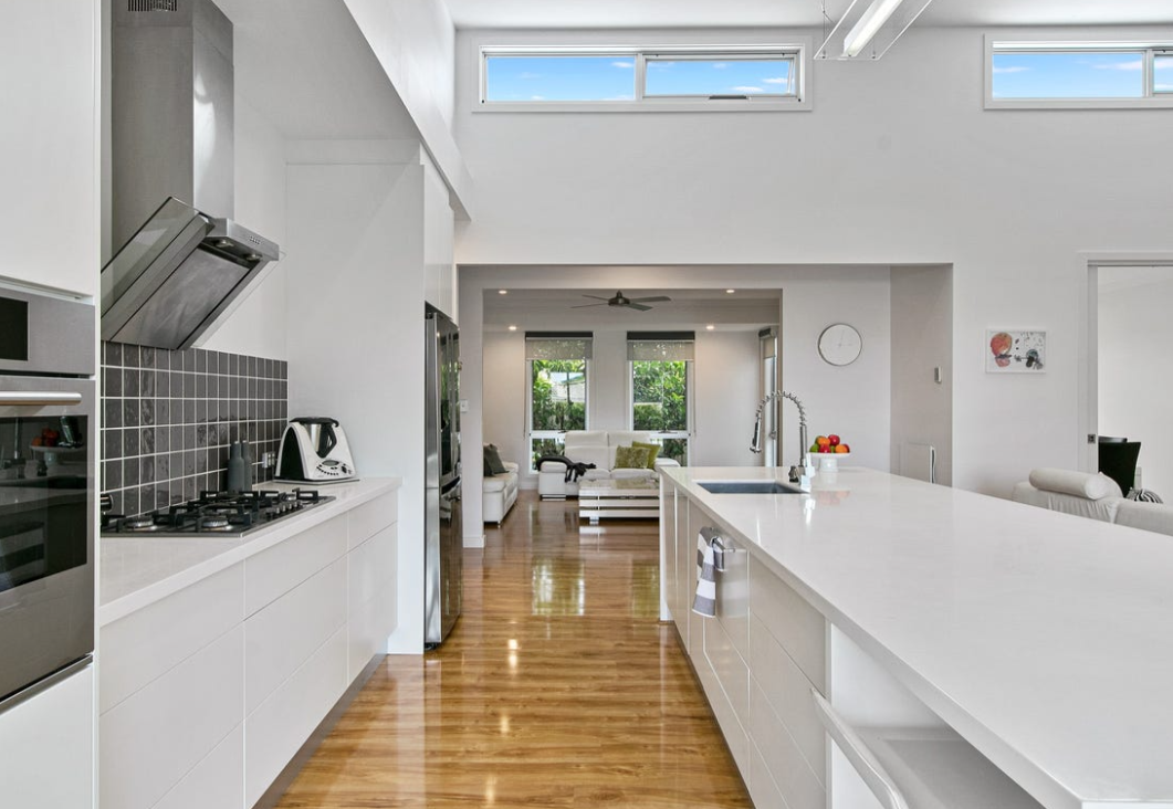 White Table Top Long View — Adelaide, SA — Coastal Living by Design