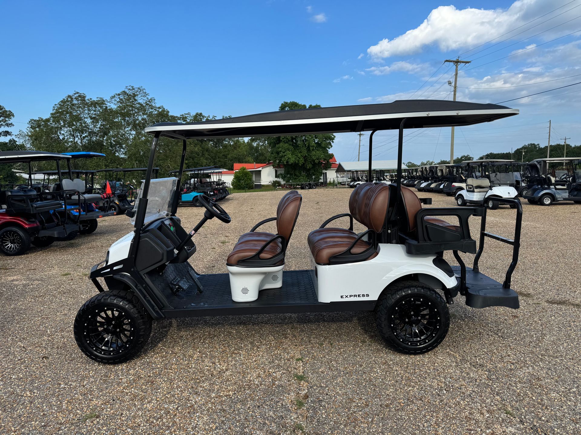 2025 EZGO L6 GAS .