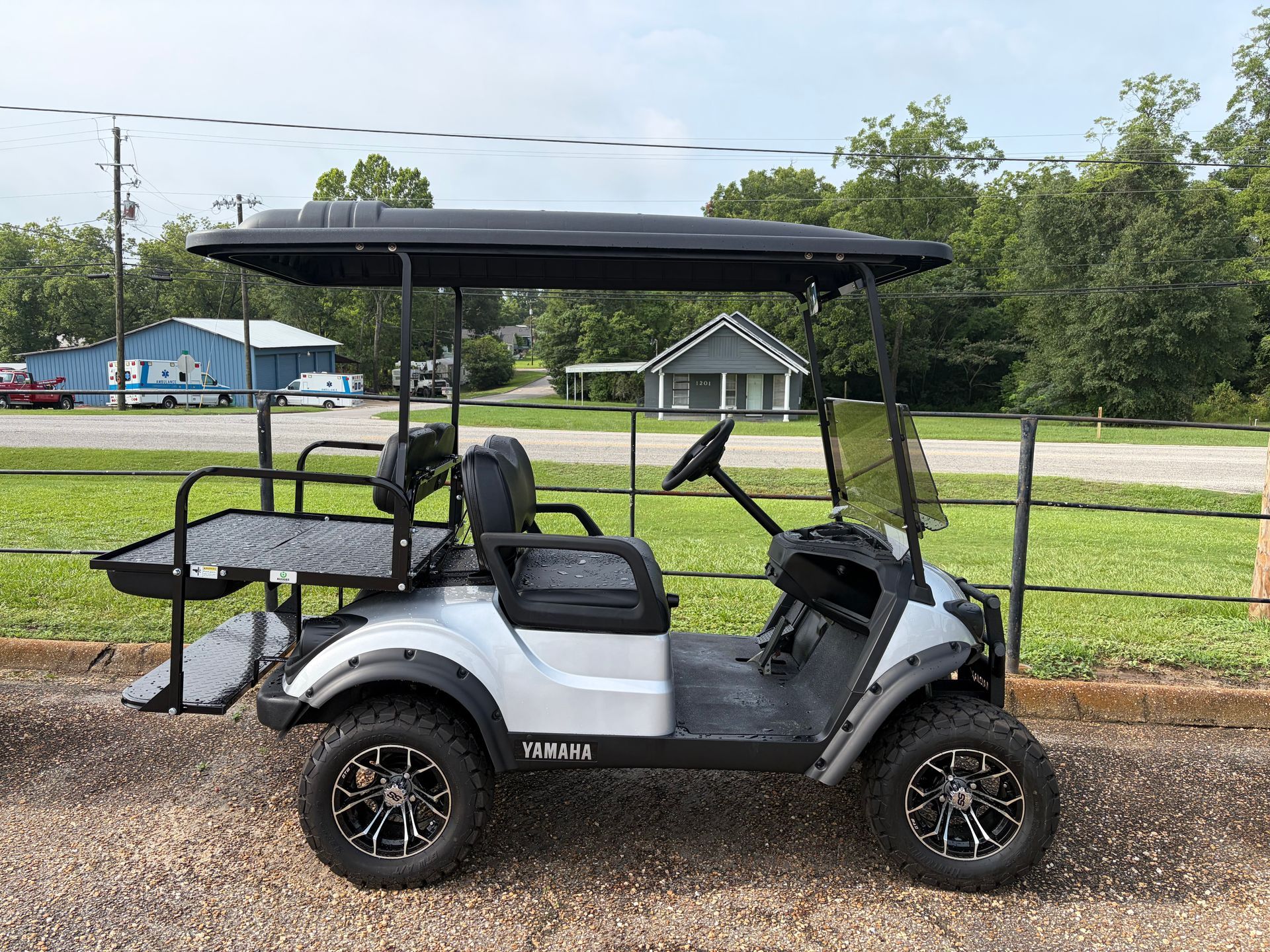 2019 YAMAHA GOLF CART GAS GRAY 879