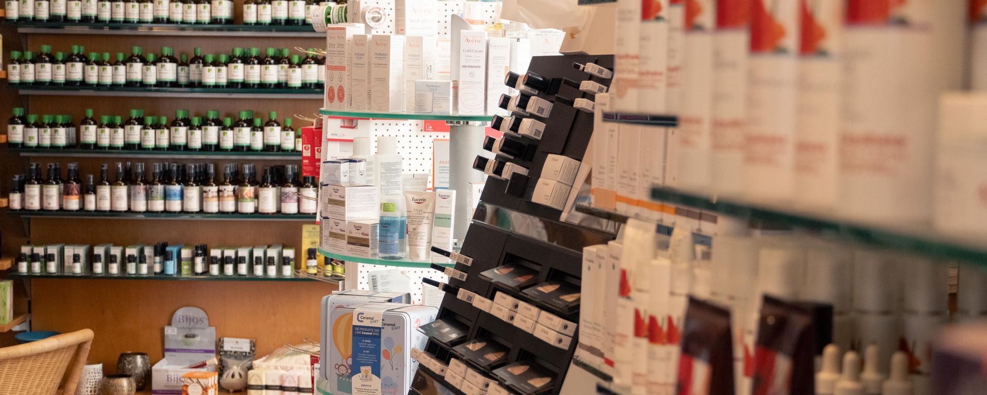 Apotheke zum Chiron Geschäft