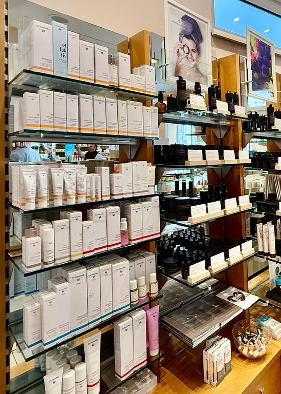 Apotheke zum Chiron Geschäft