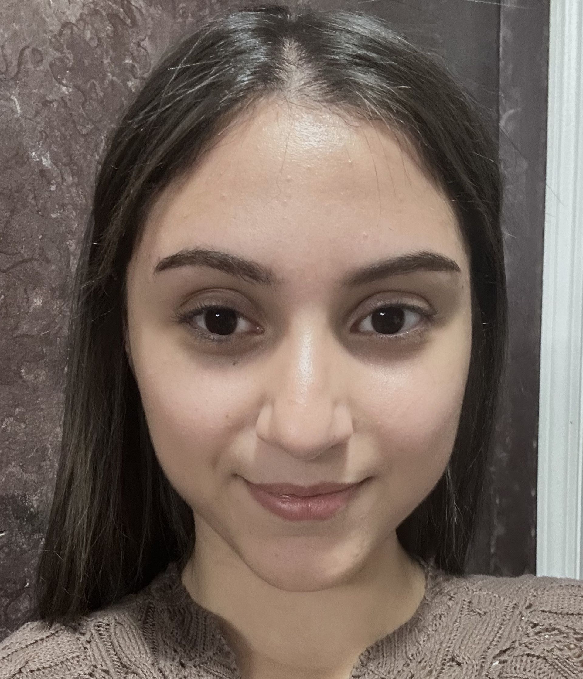 Merna Rustom, MA / Receptionist