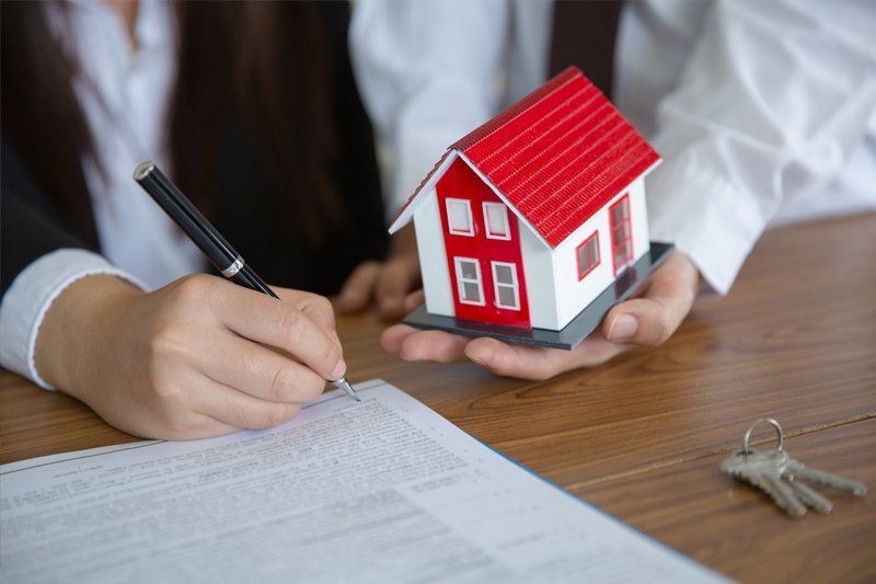 Signing Renters Insurance Policy — Catskill, NY — Shook Insurance Agency