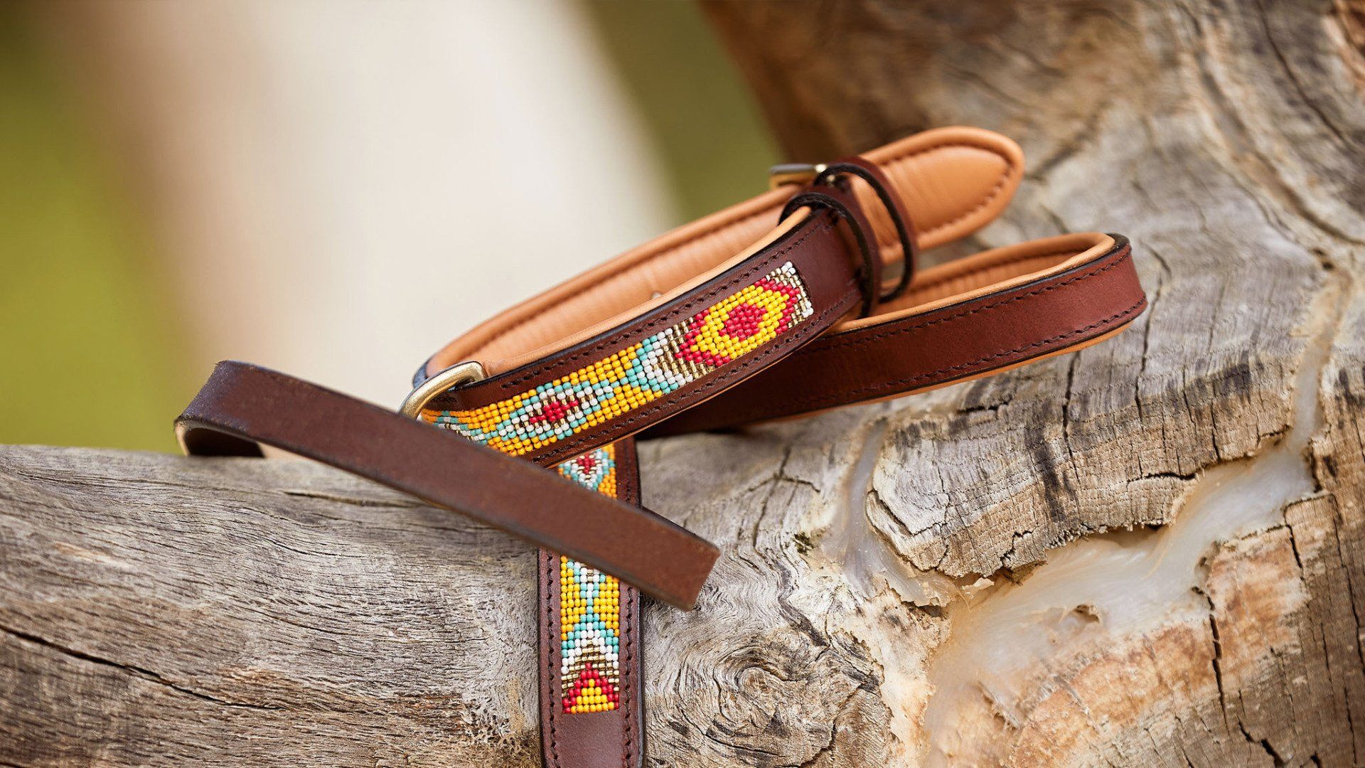 kralen halsband, leren halsband, halsband, Tribe Of Three, native halsband, honden riem, dogwithamission