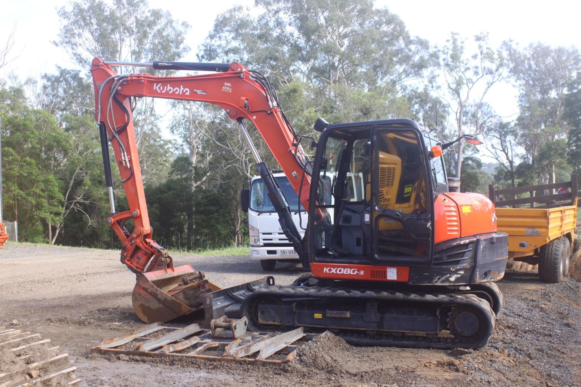 8t Excavator Dry Hire