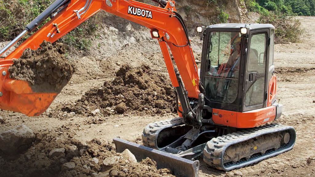 Kubota U48-4 In Action