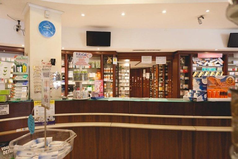 misurazione pressione Farmacia Centrale Chiavari