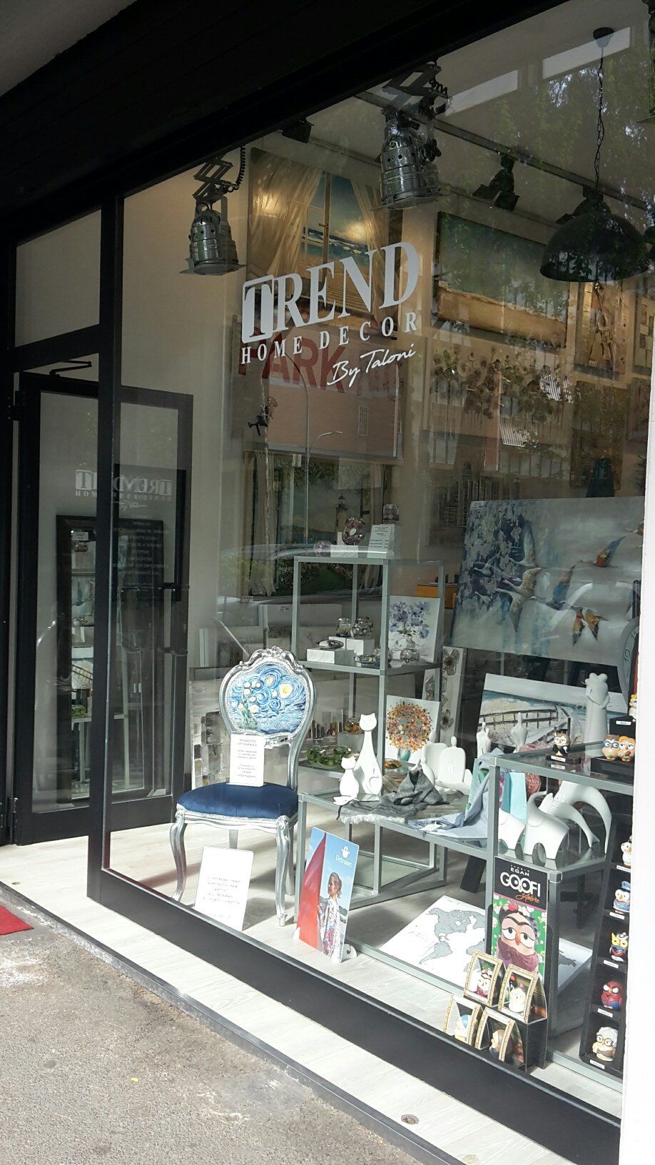 Vendita di arredo casa