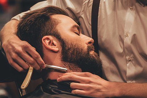 beard shave by a barber