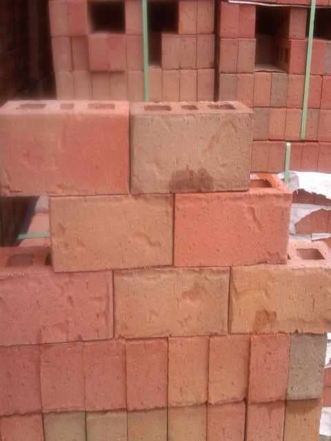 Orange Bricks — Cincinnati, OH — Western Hills Builders Supply Co.