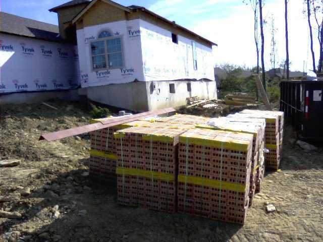 Masonry Bricks Outside The House — Cincinnati, OH — Western Hills Builders Supply Co.