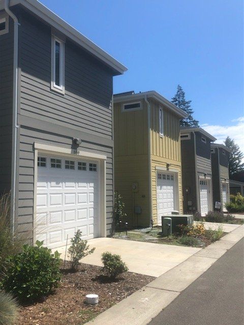 Residential Garage Gutter — Bremerton, WA — Novak’s Gutters