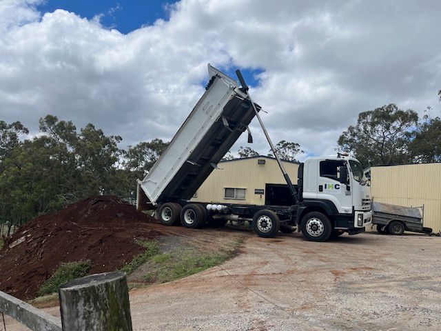 Tipper hire