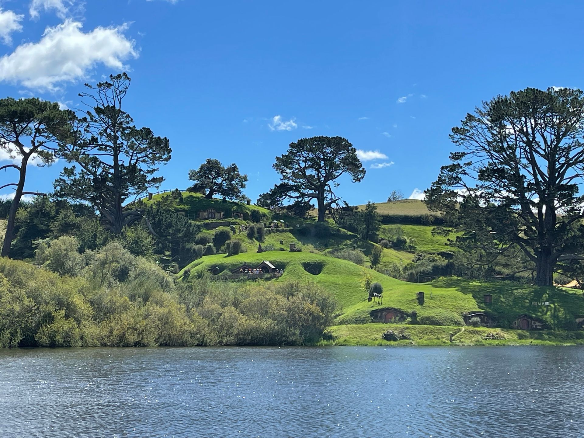 Hobbiton Landscape - Lord of the Rings travel location in New Zealand