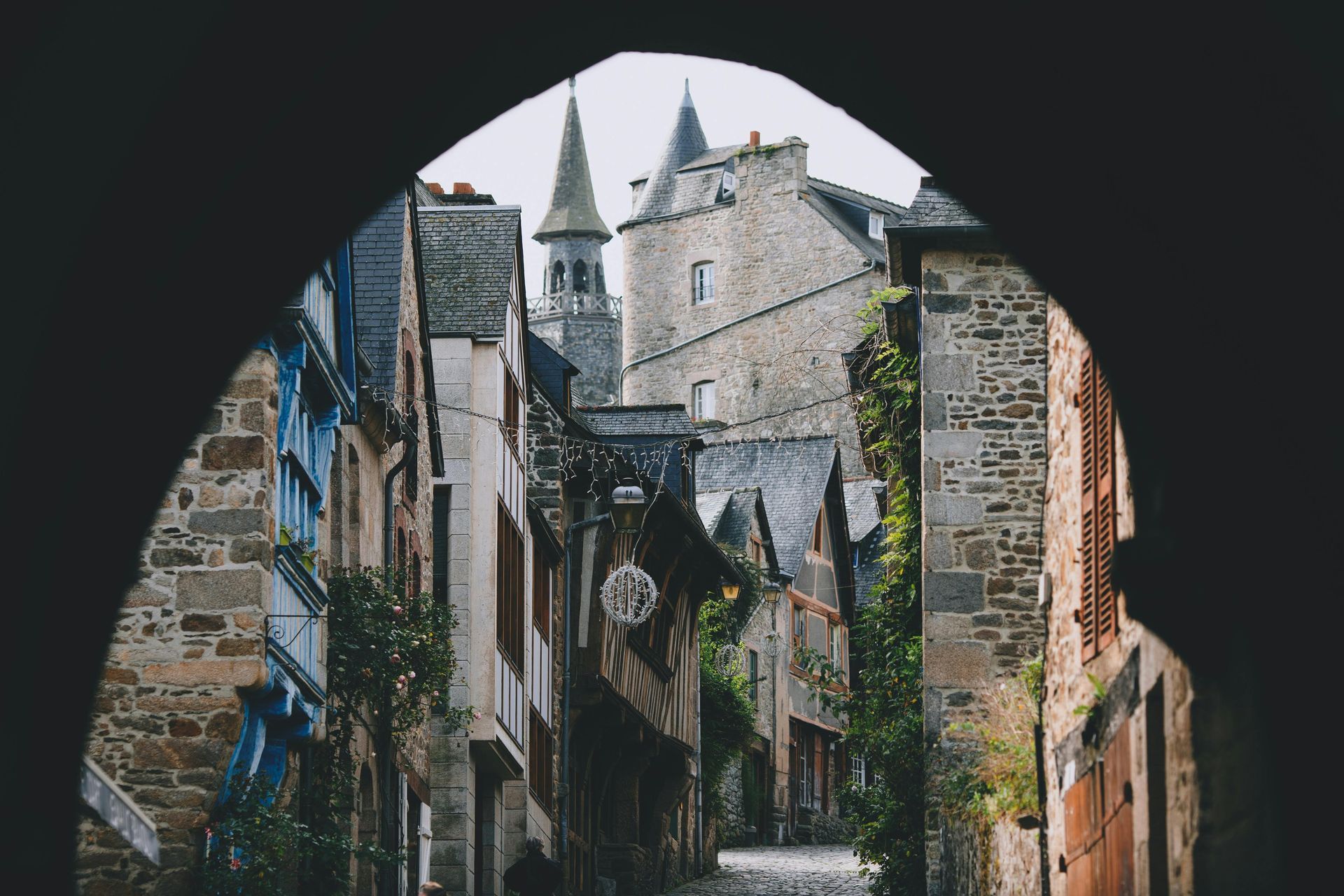 Dinan France medieval village fantasy setting
