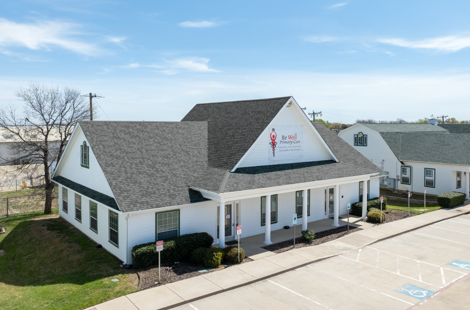 An elevated view of a BeWell Primary Care medical building in Dallas Forth Worth MSA.