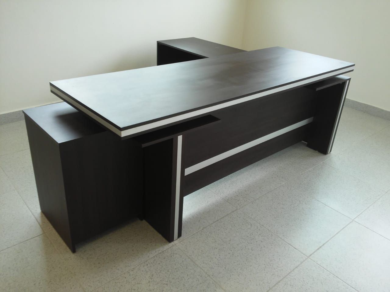 GABU MUEBLES PARA OFICINA