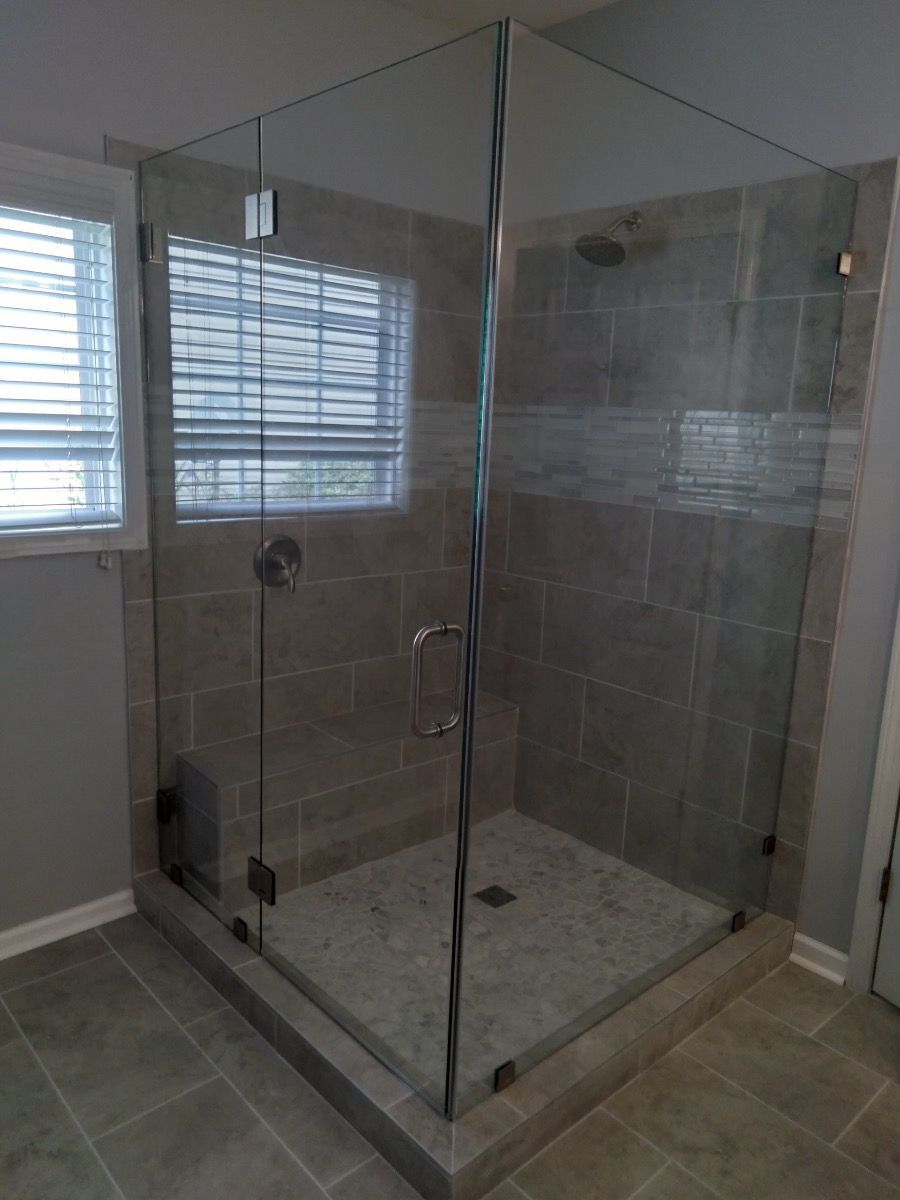 Shower With Glass Wall - Summerville, SC - A Morgan Glass