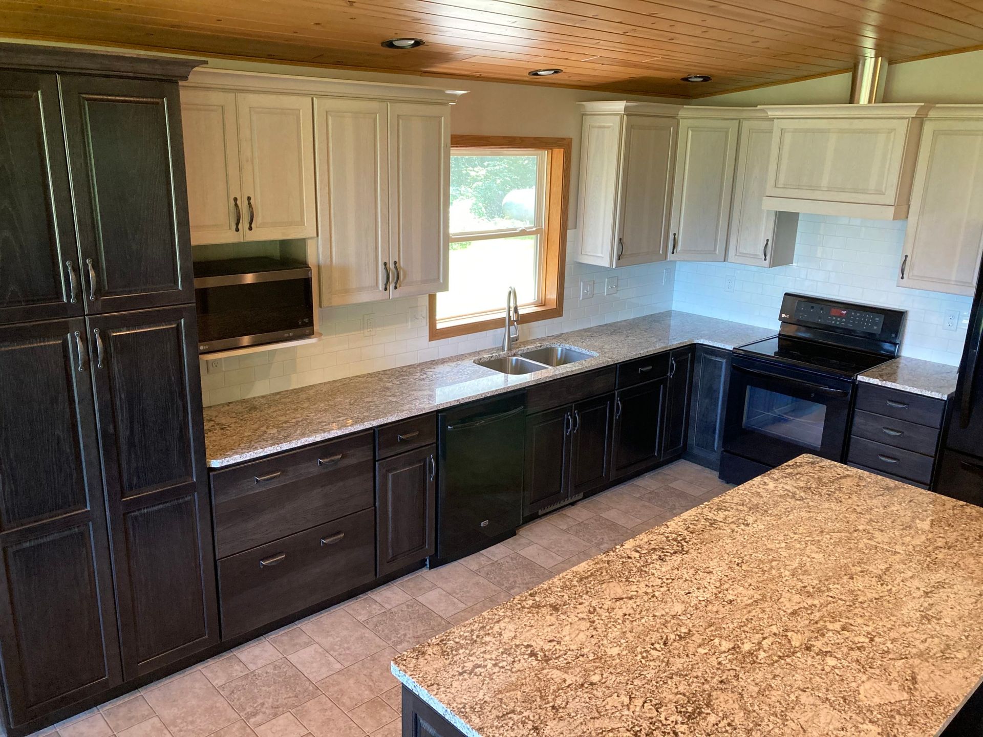Granite Countertops and Black Cabinets | Nerstrand, MN | Nerstrand Custom Cabinets