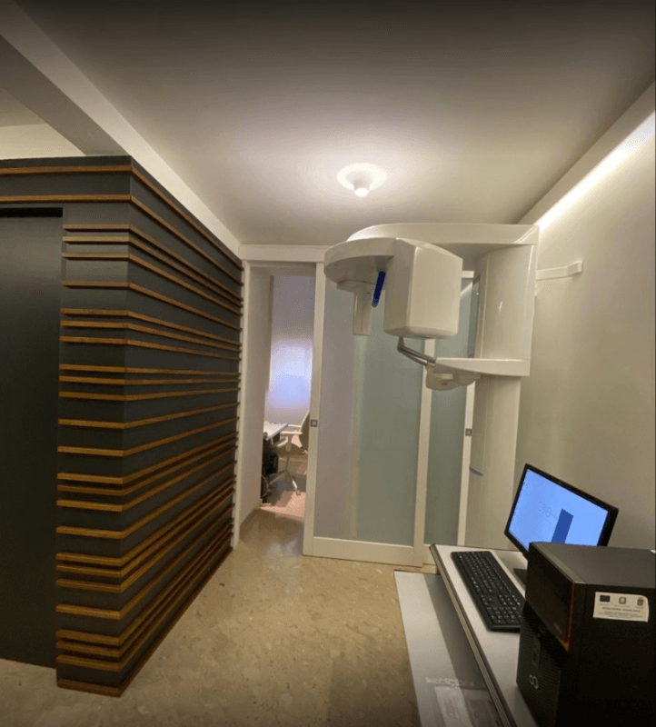 macchinario studio dentistico