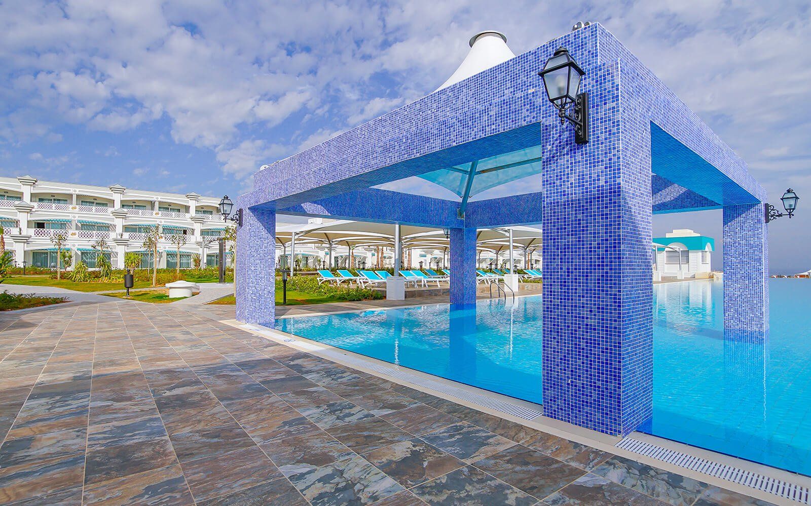 Limak Cyprus  Deluxe Hotel, Swimming pool