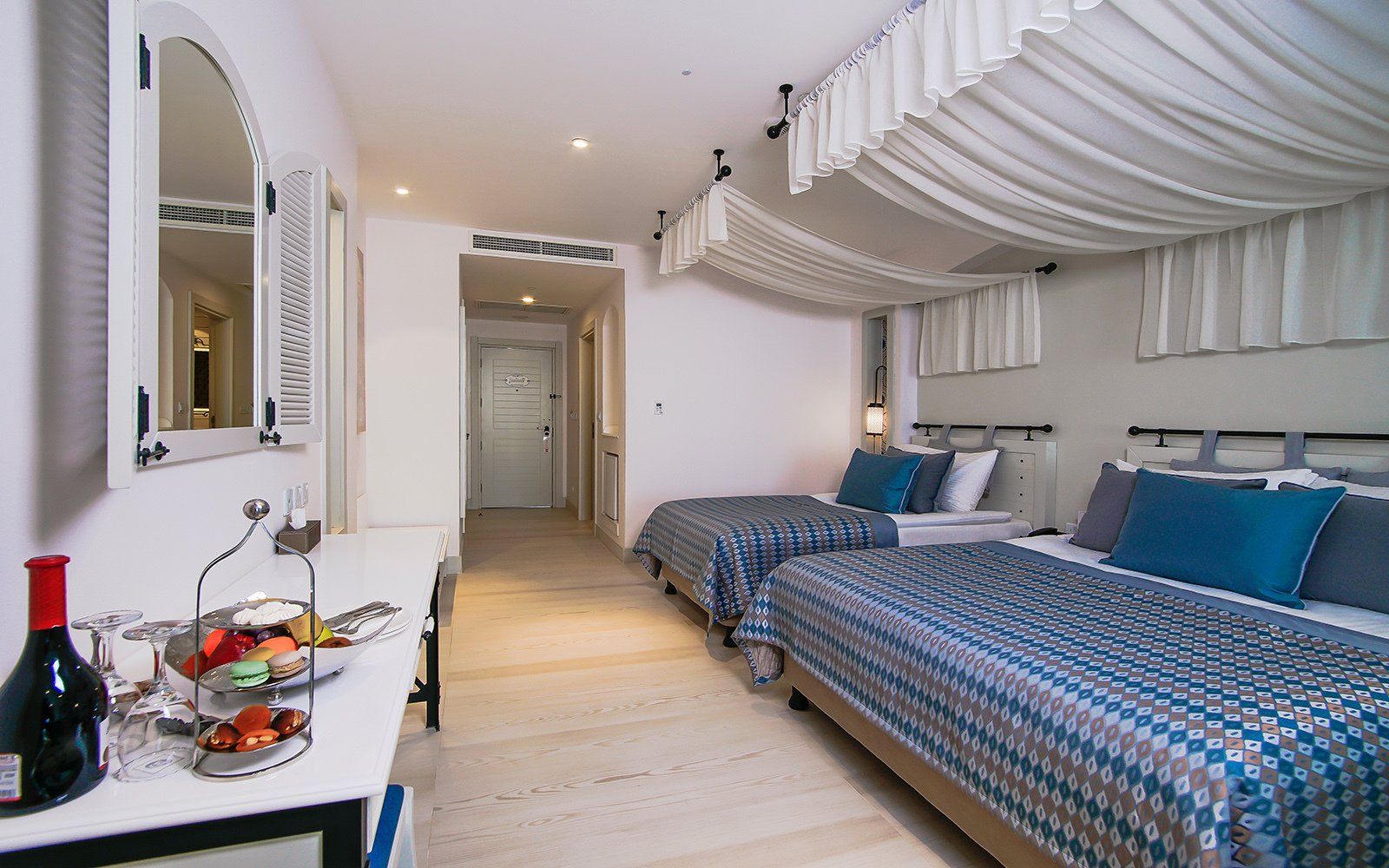 Limak Cyprus Deluxe Hotel , Rooms & Suites