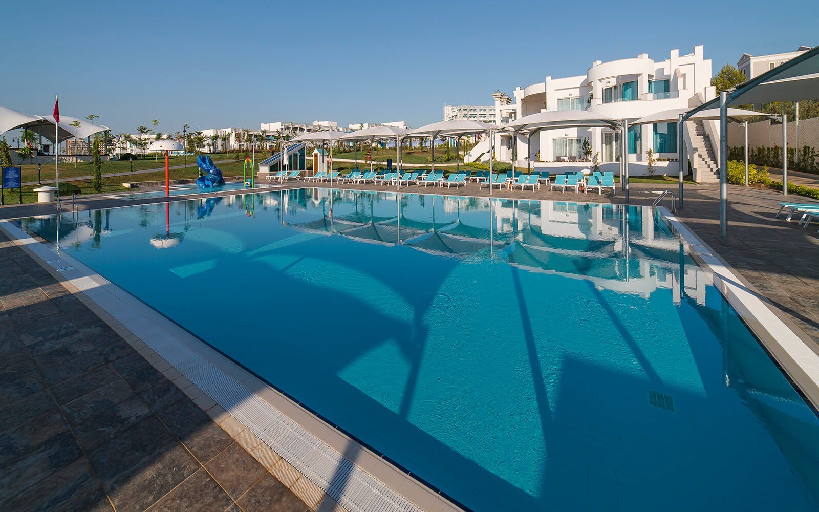 Limak Cyprus Deluxe Hotel , Havuzlar