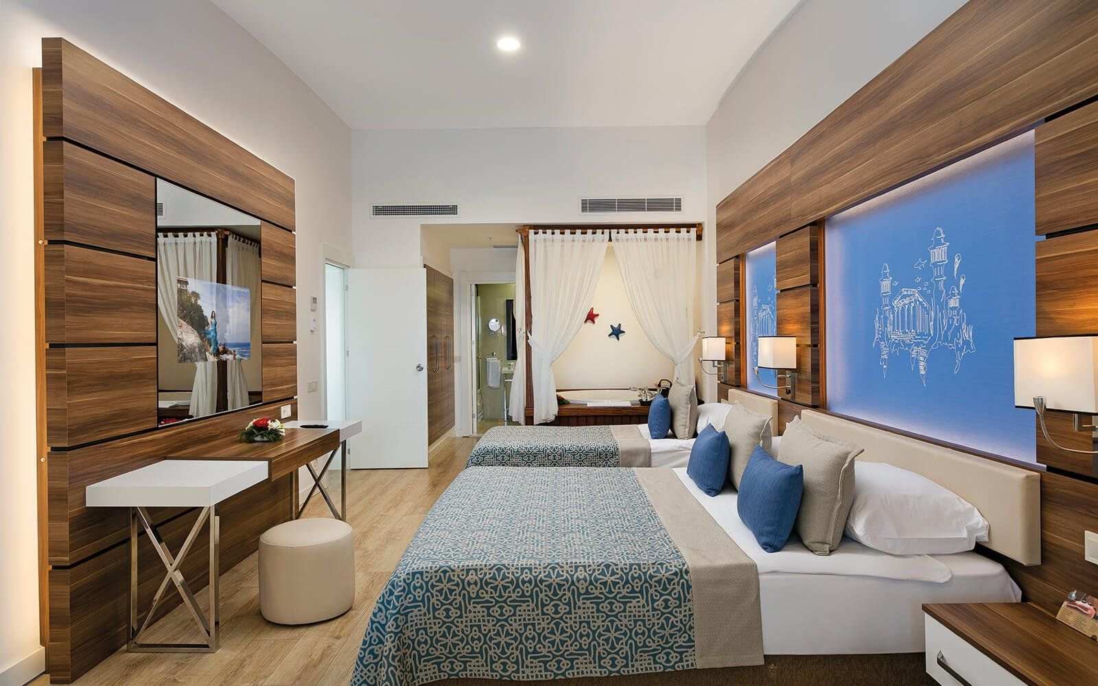 Limak Atlantis Deluxe Hotel & Resort , Suites
