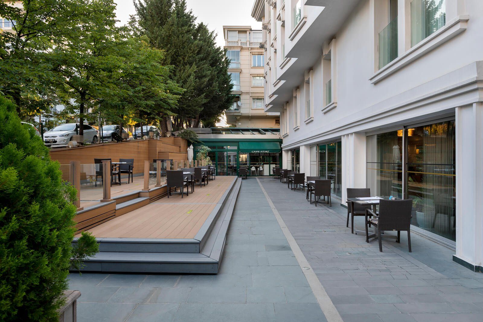Limak Ambassadore Hotel , Cafe Fiori